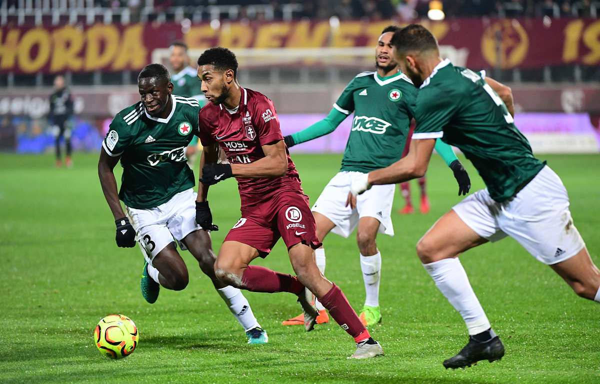 关于里尔取胜波尔多，表现稳定加强冲击冠军头衔的信息