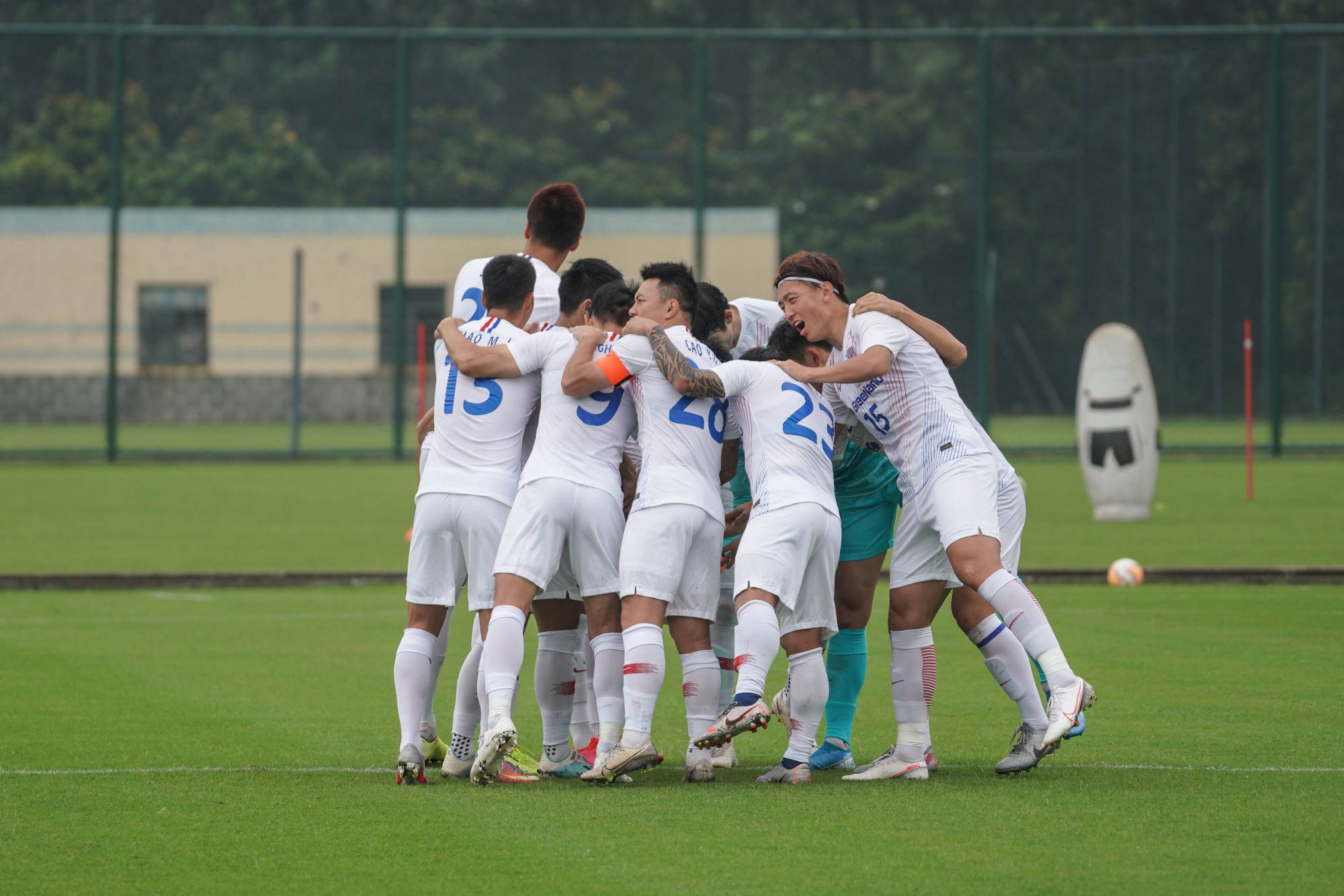 朗拿度领军巴黎，球队火力全开大胜对手的简单介绍