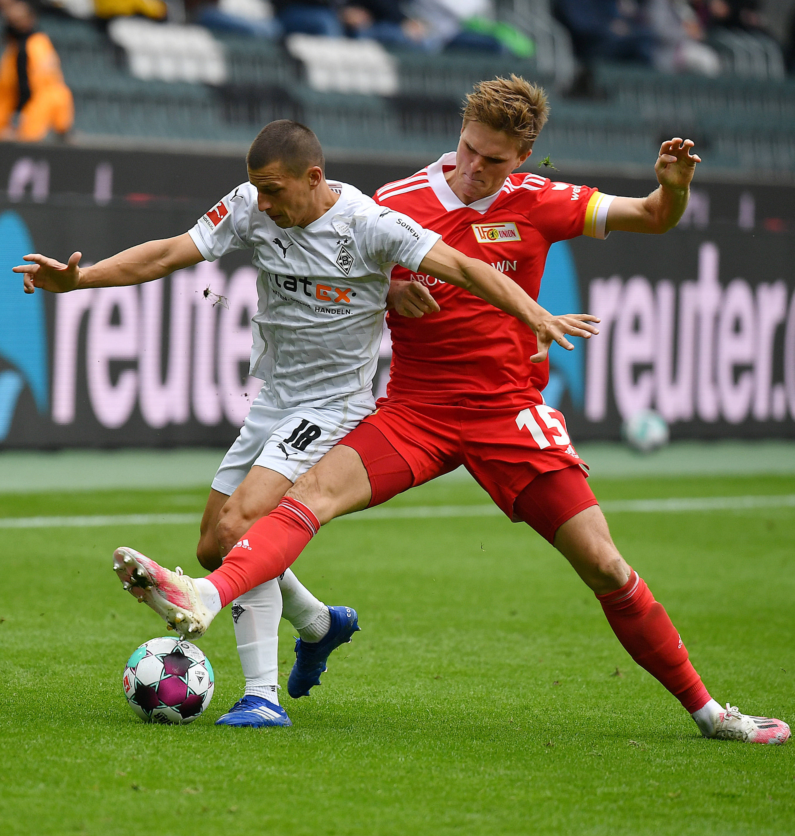 斯图加特球员进攻疲软,主帅需调整进攻战术 斯图加特球员进攻疲软,主帅需调整进攻战术