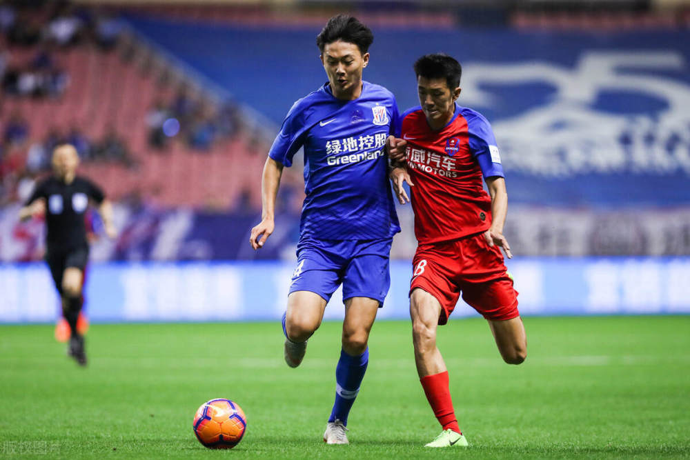 苏宁击败深圳，实现赛季双杀，登顶积分榜