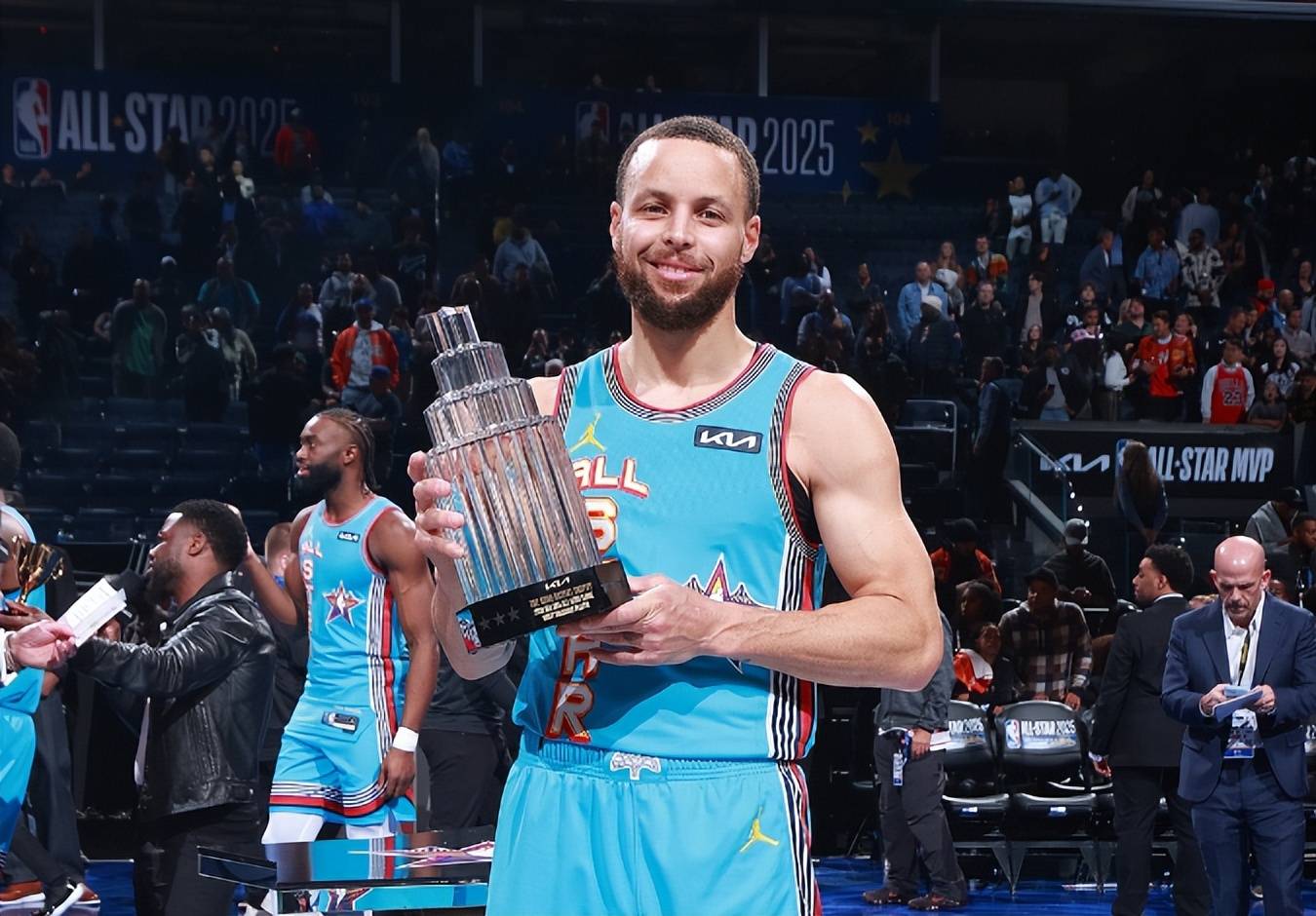 NBA球星个人数据完美，场场比赛场场精彩