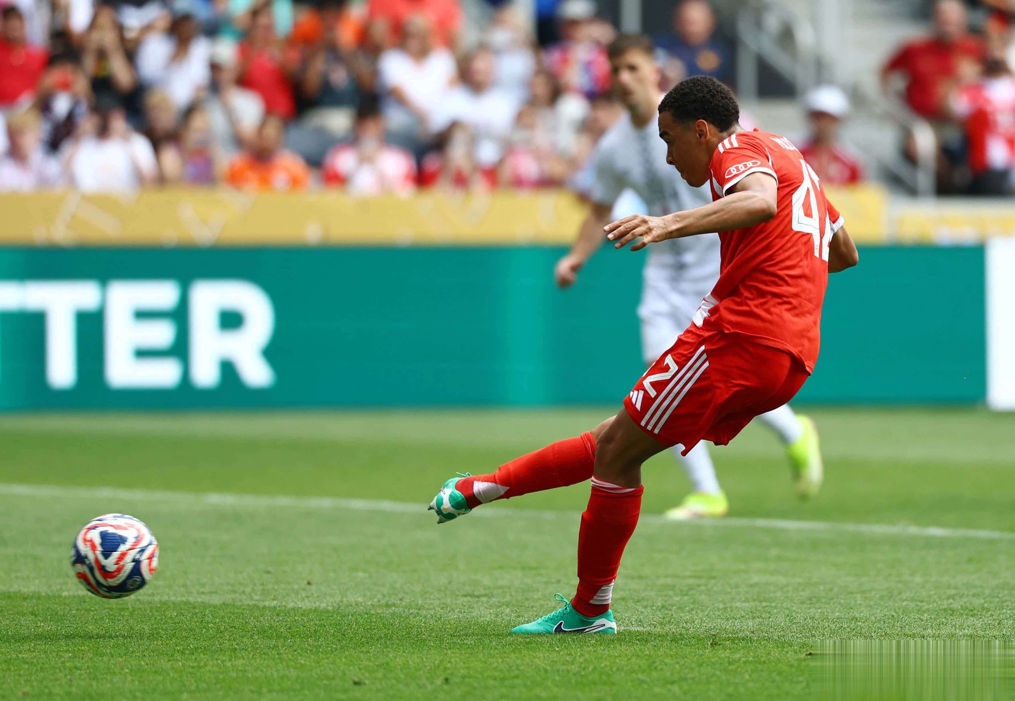 巴西强势拜仁,科曼制霸全场的简单介绍 巴西强势拜仁,科曼制霸全场的简单介绍