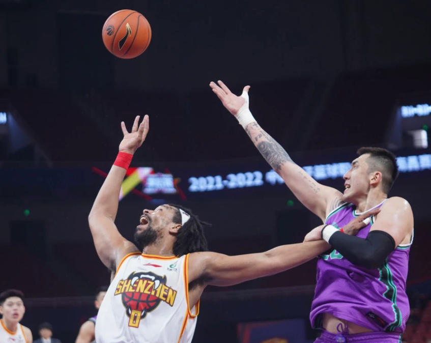 包含新疆队碾压猛龙，陶汉林扛起全队的词条